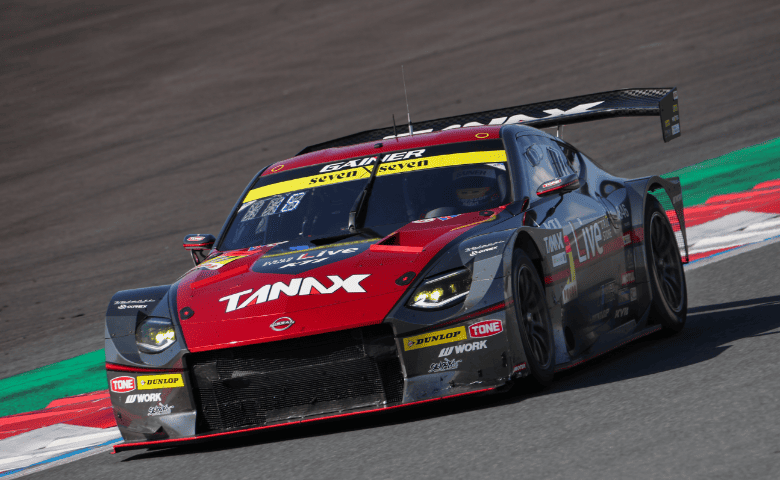 レーシングチームとの共同開発によって得られるデータを製品へフィードバック