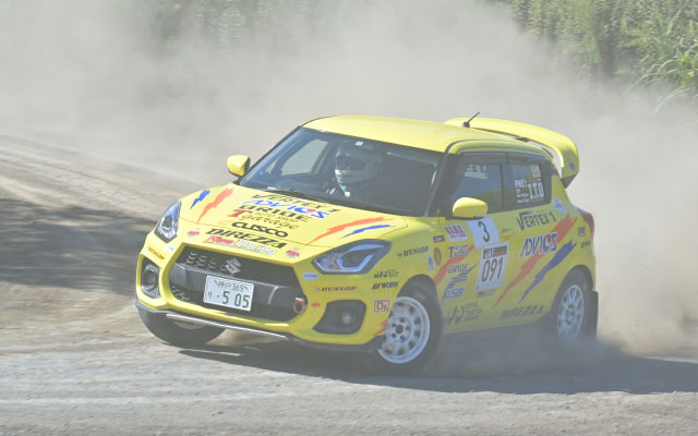 2023年JAF全日本ダートトライアル選手権第7戦スーパートライアル in 今庄 2クラスでシーズンチャンピオンを獲得!