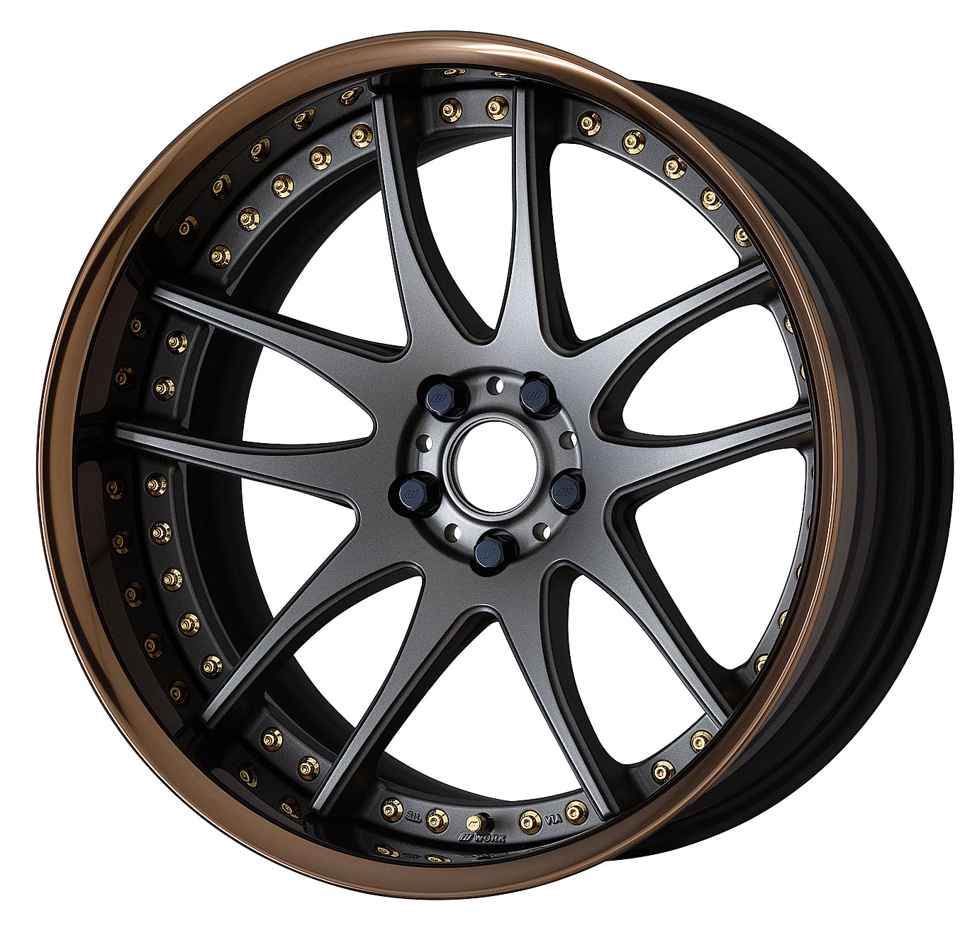 ■Size: 20-inch<br />
■Disc: Deep Concave (Shape) / Matte Carbon (Standard)<br />
■Rim: Full Reverse (Shape) / Bronze Anodized (Custom)<br />
■Piercing Bolt: Gold Piercing Bolt (Custom)<br />
■Air Valve: Gold Air Valve (Custom)