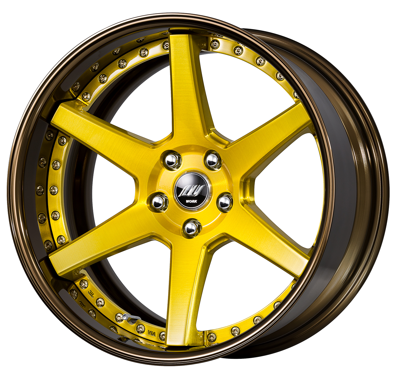 ■サイズ:19inch<br />
■ディスク:ディープコンケイブ(形状)/インペリアルゴールドブラッシュド(カスタム)<br />
■リム:FULL REVERSE(形状)/ブロンズアルマイト(カスタム)<br />
■ピアスボルト:ゴールドピアスボルト(カスタム)<br />
■エアバルブ:クロームメッキエアバルブ(カスタム)<br />
■センターキャップ:ブラック(標準)